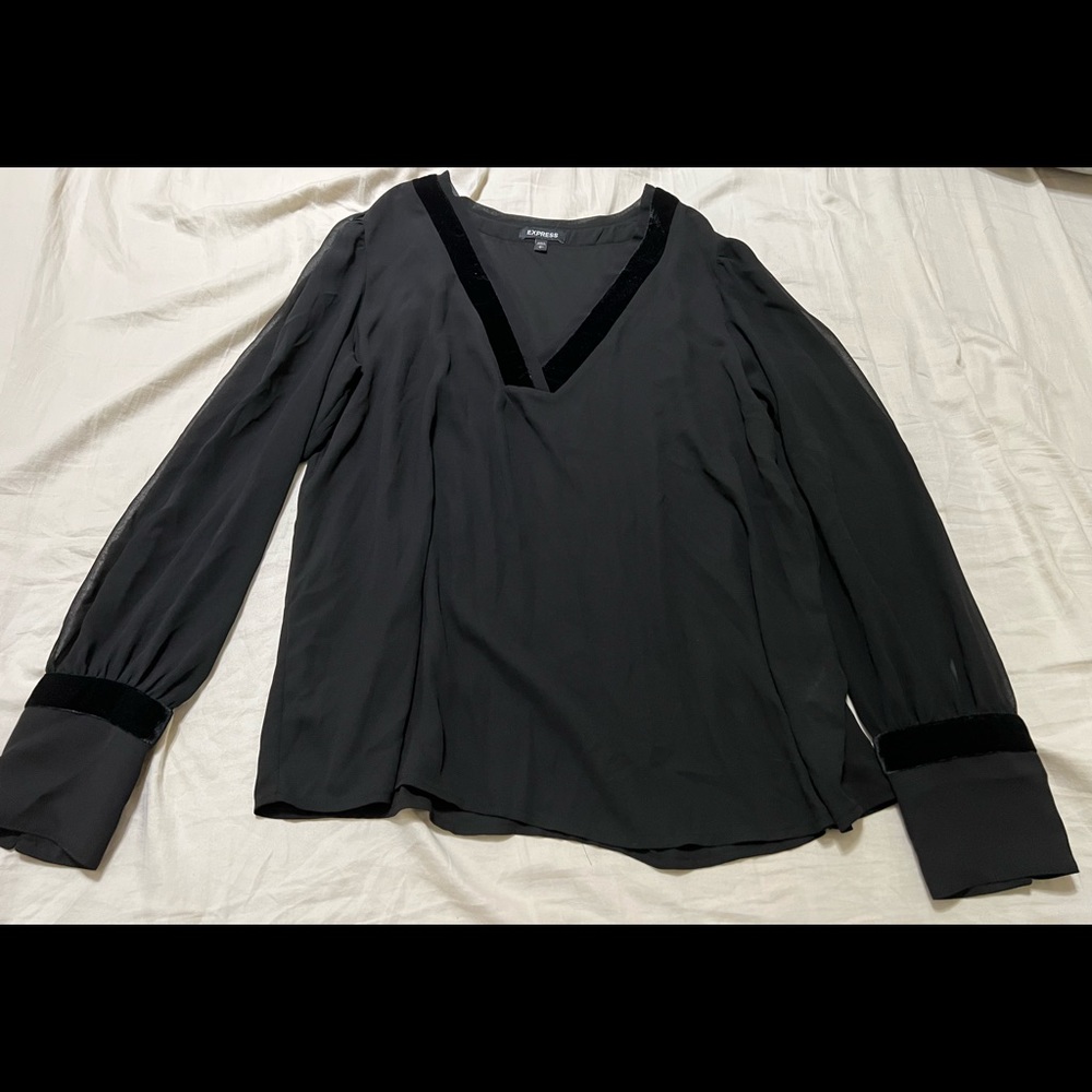Ladies Express Black Long Sleeve Blouse With Velvet On Neckline & Sleeves Size L